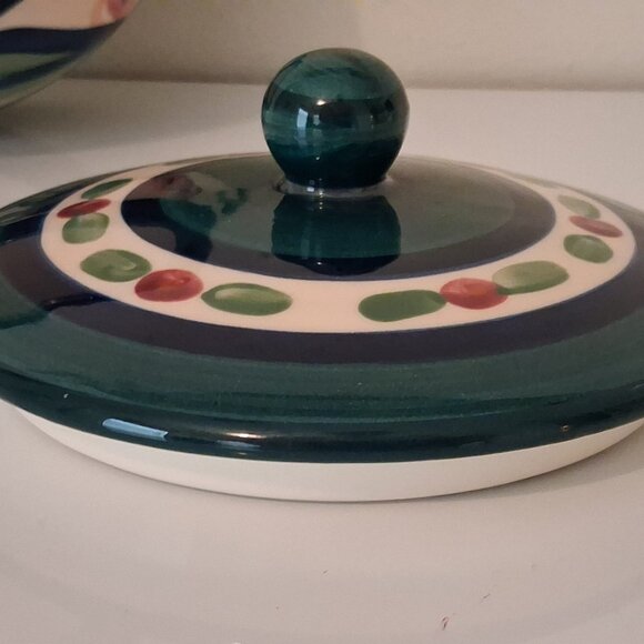 Gail Pittman Juniper 7" Bean Pot/Small Covered Casserole with Lid Signed 1988 - Picture 6 of 12